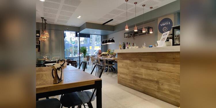 La Granja del Vinti-1, restaurant