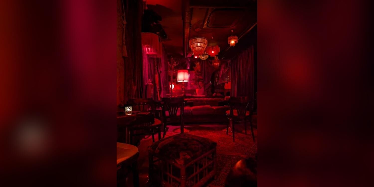 Satán Cocktail Bar, bar