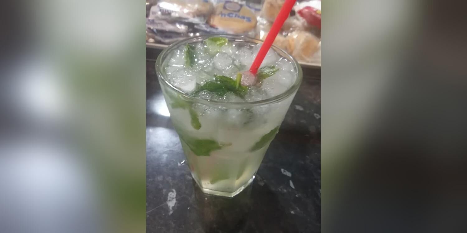 El Bar De Rouse, bar