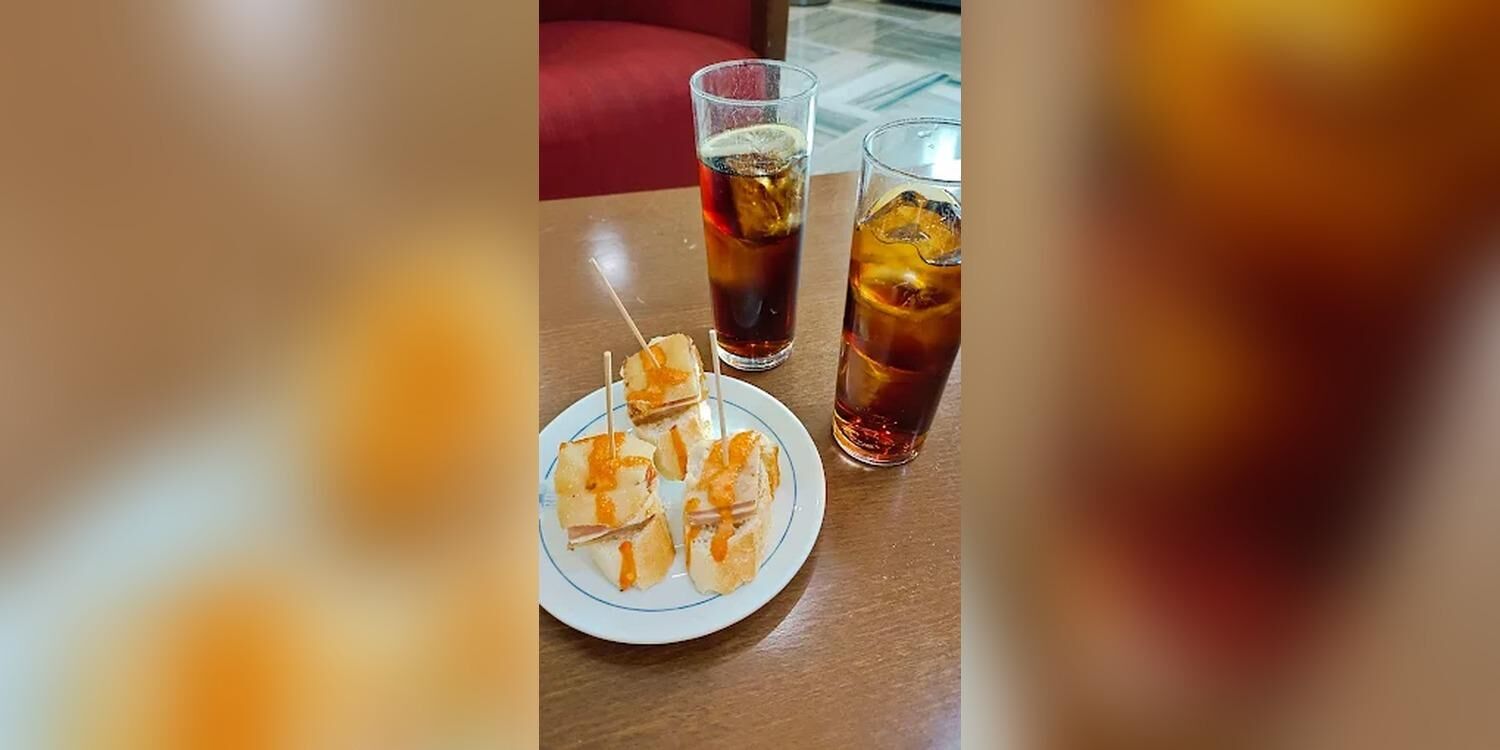 R.M. Alcazar, restaurant