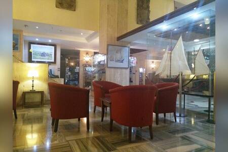 R.M. Alcazar, Restaurante Madrid Salamanca  #0