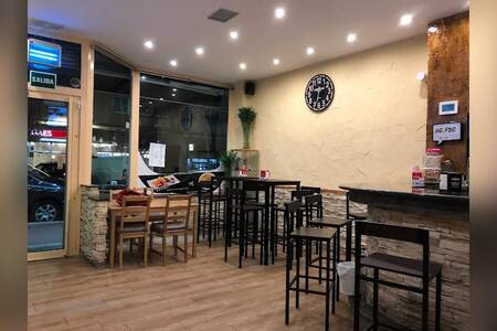 FamilyMart, Restaurante Madrid San Sebastián de los Reyes #0