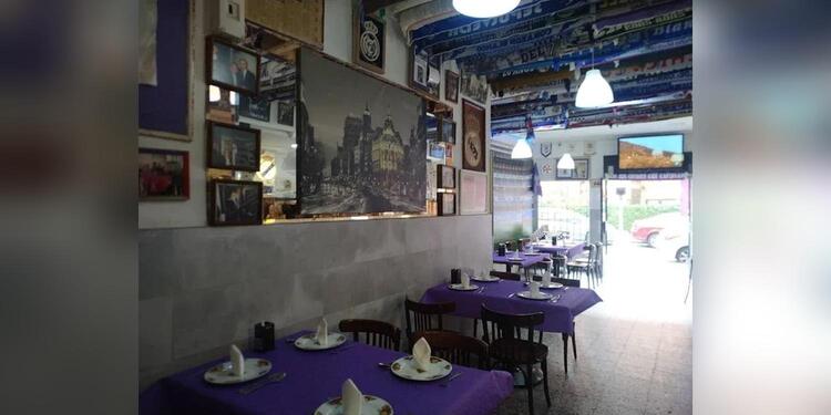 Toñin El Torero Local, bar