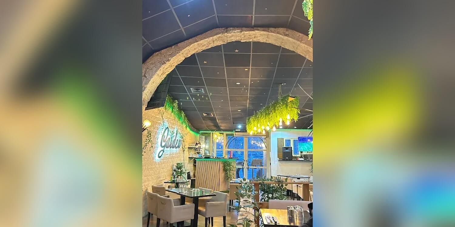 Nil's Garden BBQ Restaurant, restaurant