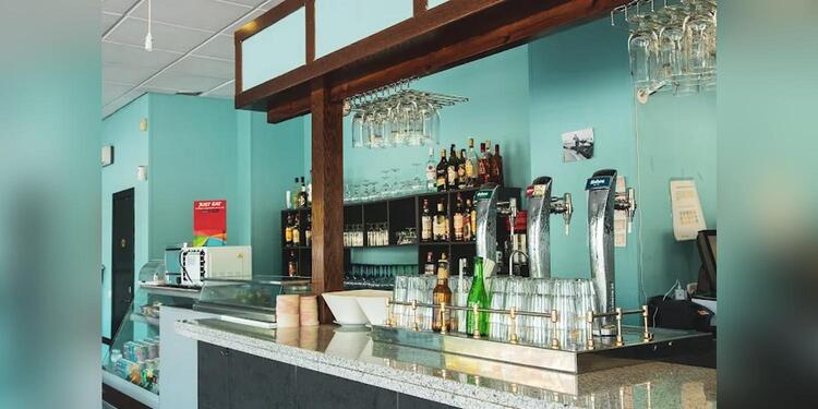 Calle burguete 16, bar