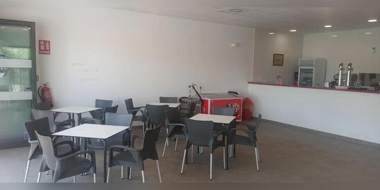 Club Social Oña Sanchinarro, bar