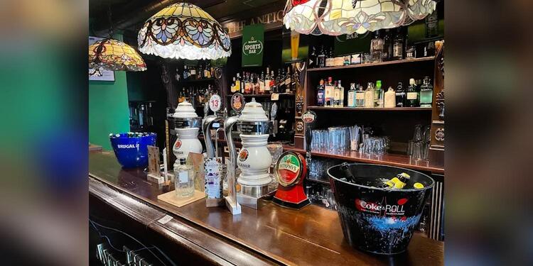 The Antiquarian Bar, bar