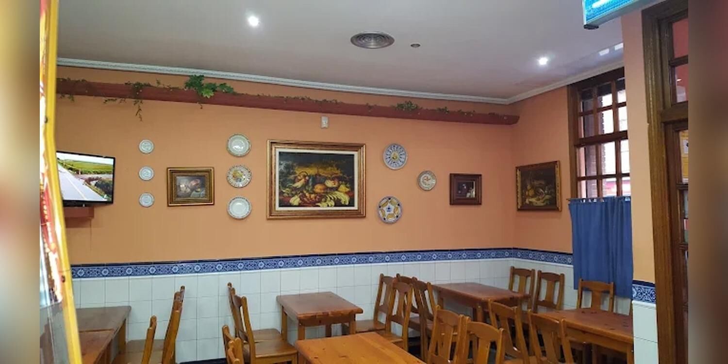 Bar Montuiri II, bar