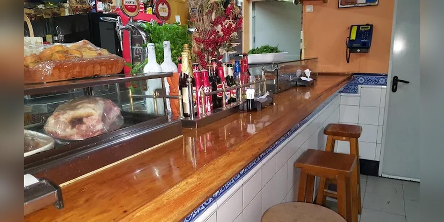 Bar Montuiri II, bar