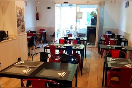 Siempre 52, Bar Madrid Chamberí #0