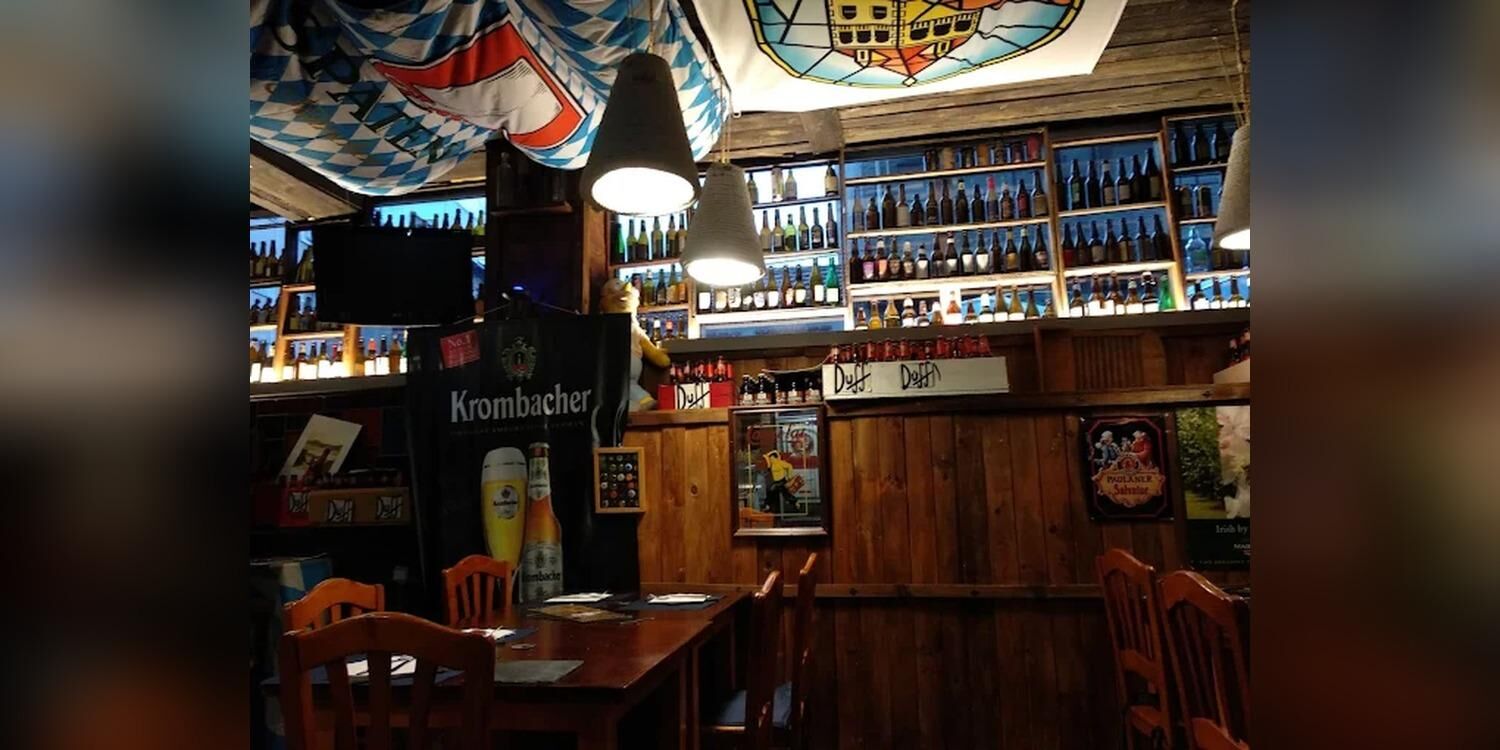 Cervecería Polar, bar