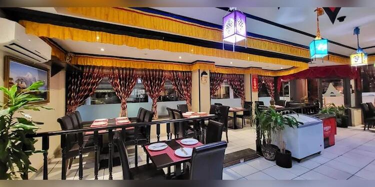 Restaurante Everest Tandoori, restaurant