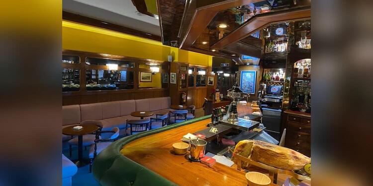 Castellana 113 Lounge & Bar, bar