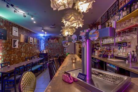 Les Preuves Du Contraire, Bar Bordeaux Capucins - Victoire #0