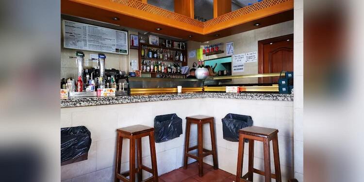 Bar Montijo, bar