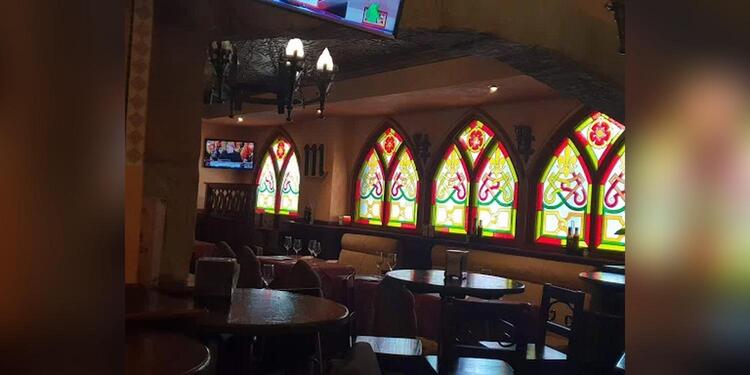 Medieval Abbey, restaurant