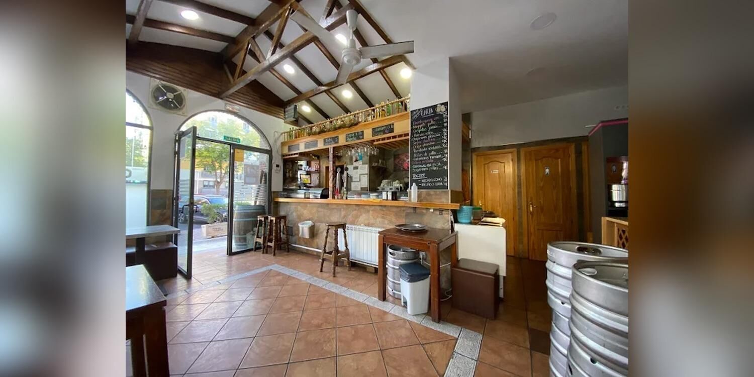 Bar Caña Brava, bar