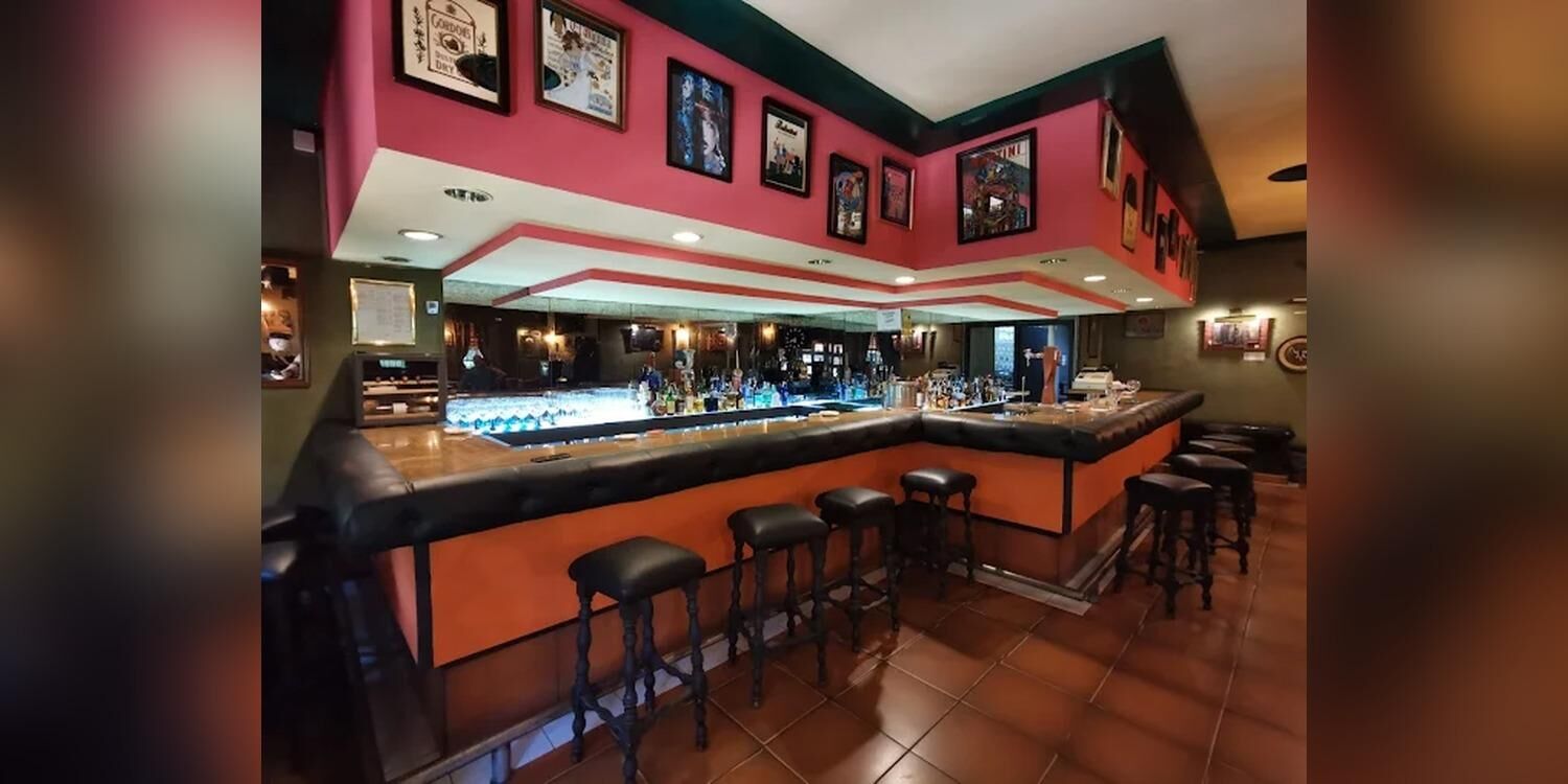 Pub Bosque 21, bar