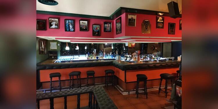 Pub Bosque 21, bar