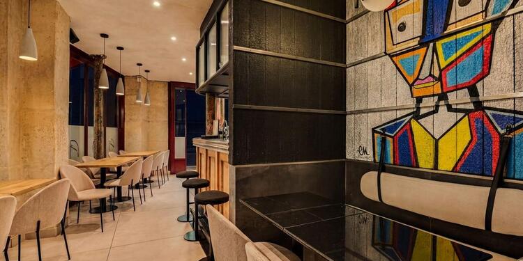 AGAPES, bar