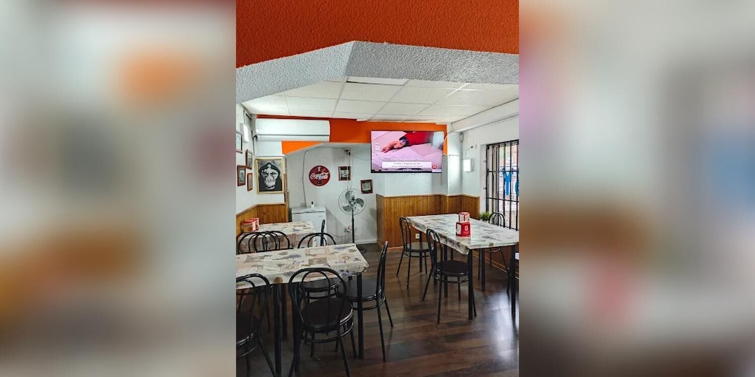 Cervecería Eskasy, bar