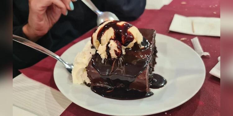 Restaurante Parrilla Agora, restaurant