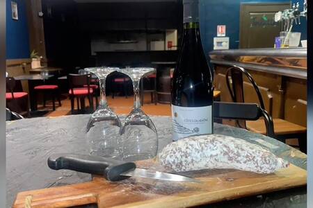 Bar le rideau, Bar Marseille Baille #0