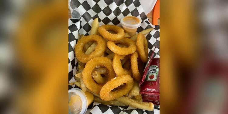 Burguer Emilio's, bar