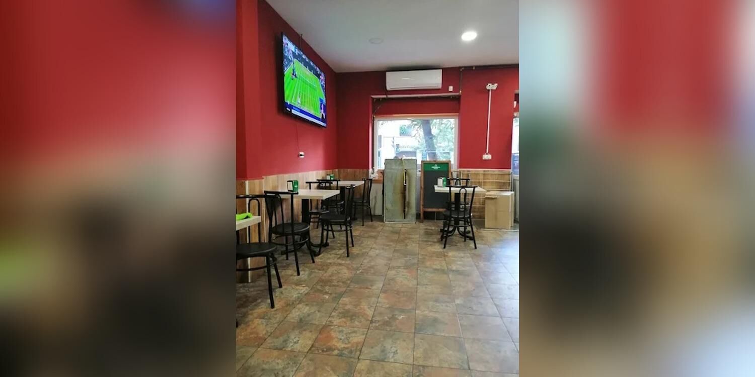 Cervecería David Cafetería, bar