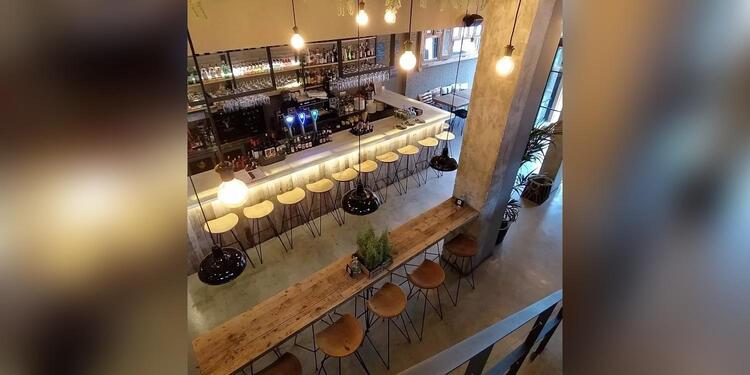 Cuadrilla Alberto Alcocer, restaurant