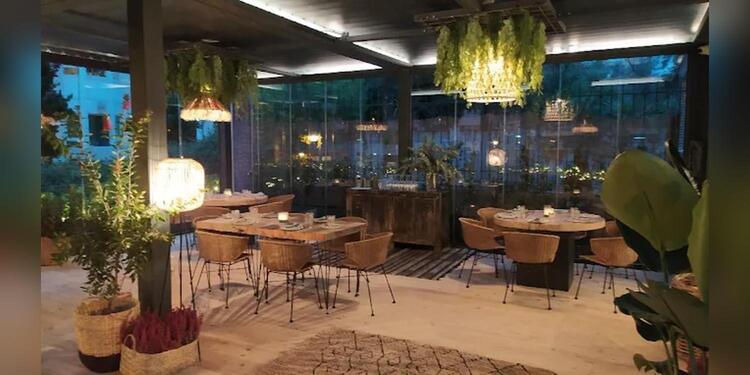 Cuadrilla Alberto Alcocer, restaurant