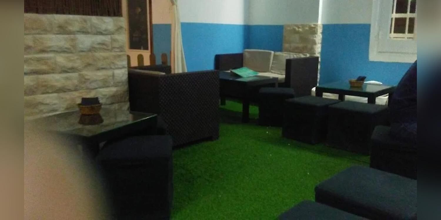 The golden hookah, bar