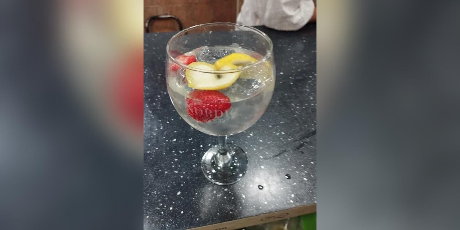 Bar Sierra Nevada, bar