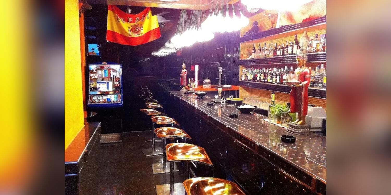 Buda Bar de Copas, bar