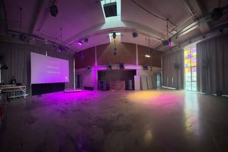 Karmen Camina - privatisation, Salle de location Strasbourg Krutenau #0