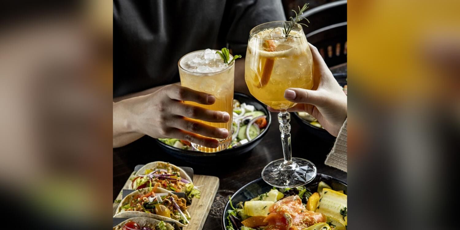 Au Bureau Roques, bar