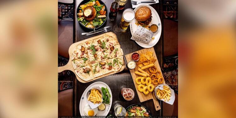 Au Bureau Roques, bar