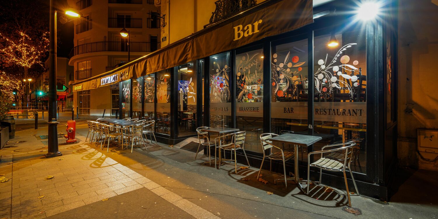 Brasserie L'Entracte Café Aubervilliers, bar