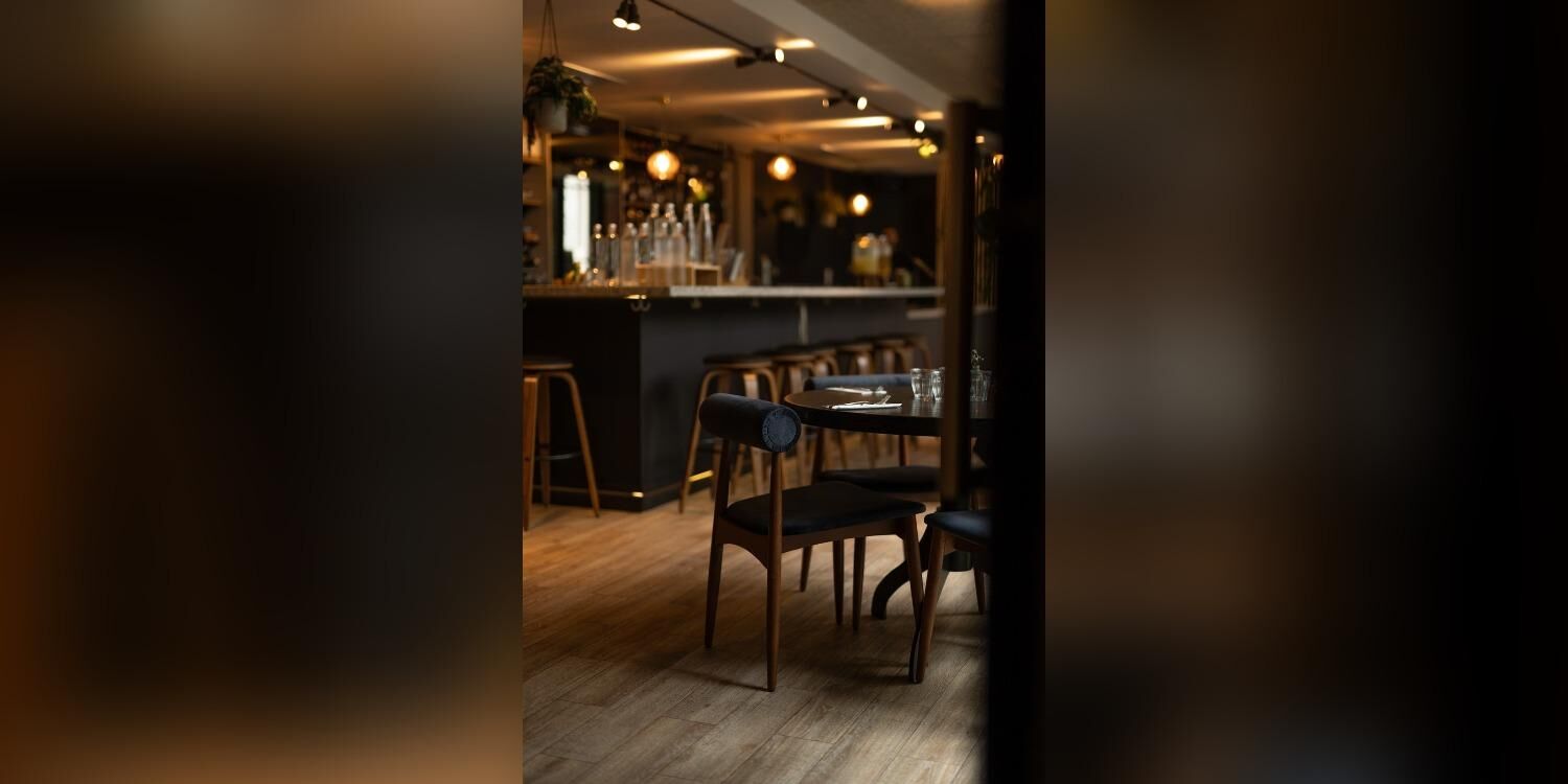 LE GRAND QUARTIER, bar