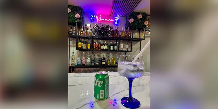 Pub Friends Bar, bar