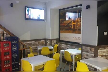 Bar tormis, Bar Madrid Vista Alegre #0