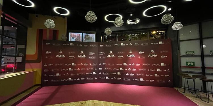 TORO BURGER SHOW EVENTOS, rental_room