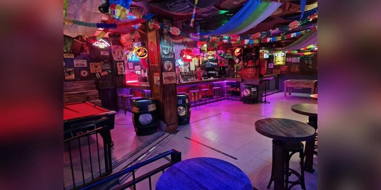 MADRIZ MADRID Rock Bar., bar