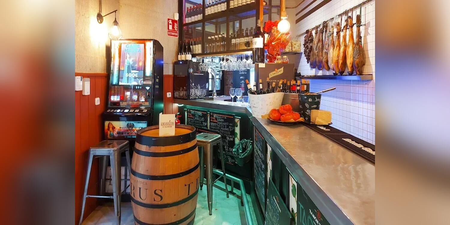 Los más Canallas de Chamberí, bar