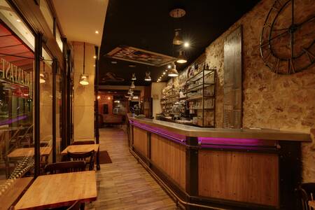 Café Porte Montmartre, Bar Paris Porte de Montmartre #0