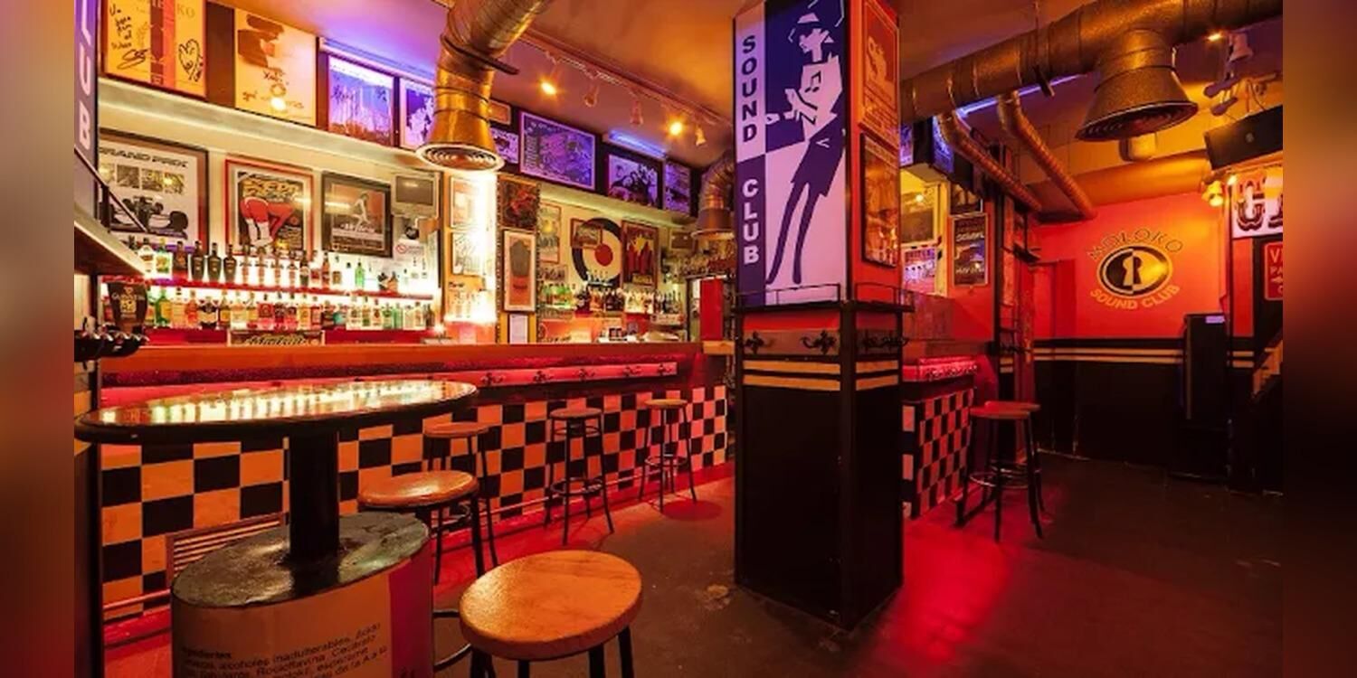 Moloko Sound Club, bar