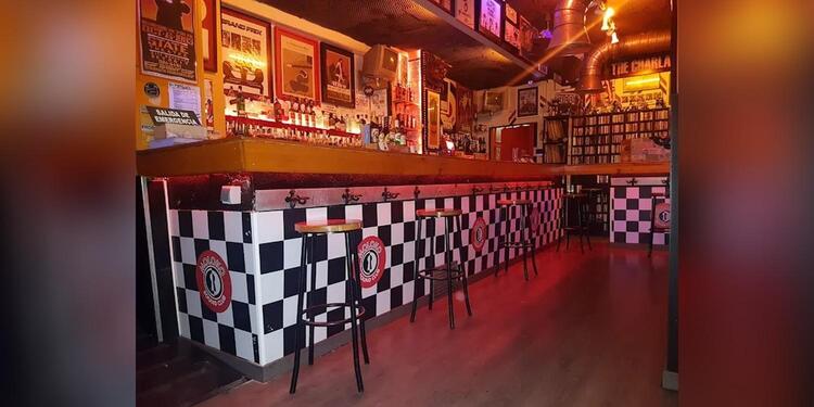 Moloko Sound Club, bar