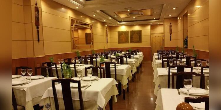 Dong Feng, restaurant