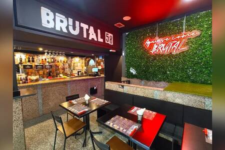 Brutal58, Restaurante Madrid Pacífico #0
