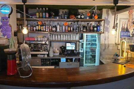 Maná, Bar Madrid Salamanca #0